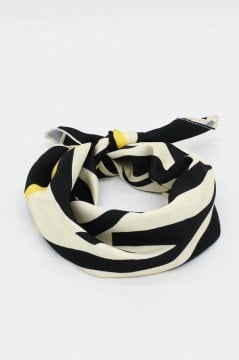 Zebra Desenli Bej Saten Fular