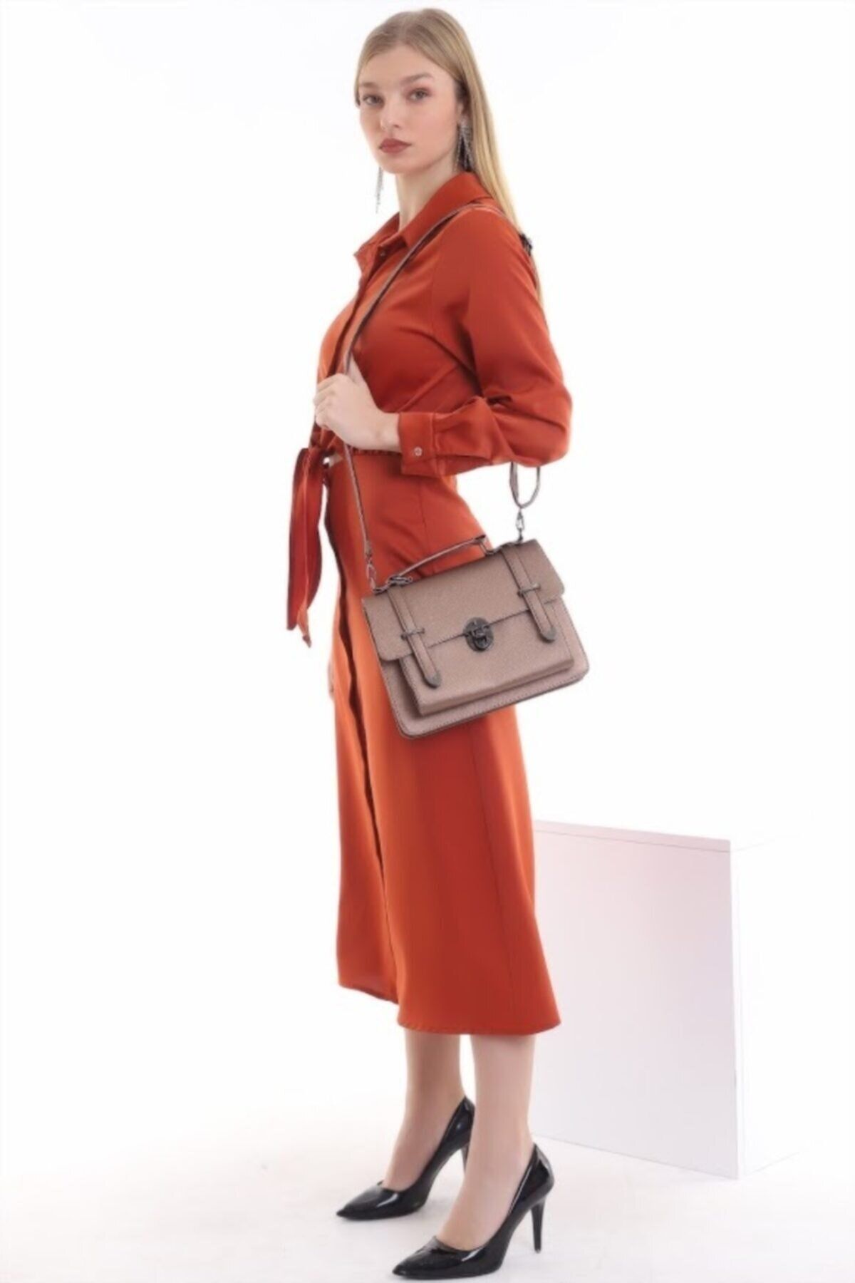 Kadın Gri Tokalı El Ve Omuz Çantası Tek Beden - Metalik